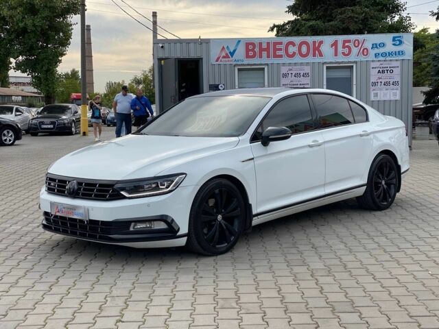 Белый Фольксваген Пассат, объемом двигателя 2 л и пробегом 230 тыс. км за 20600 $, фото 2 на Automoto.ua