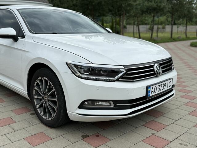 Белый Фольксваген Пассат, объемом двигателя 0 л и пробегом 173 тыс. км за 17999 $, фото 6 на Automoto.ua