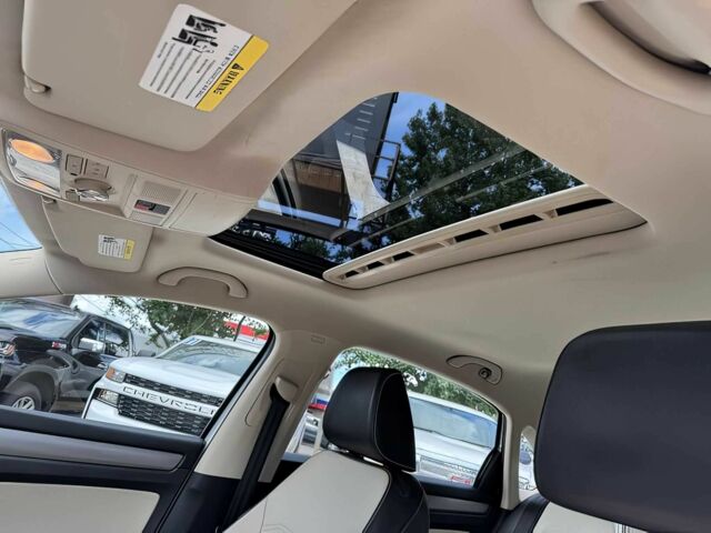 Белый Фольксваген Пассат, объемом двигателя 2 л и пробегом 80 тыс. км за 11000 $, фото 12 на Automoto.ua