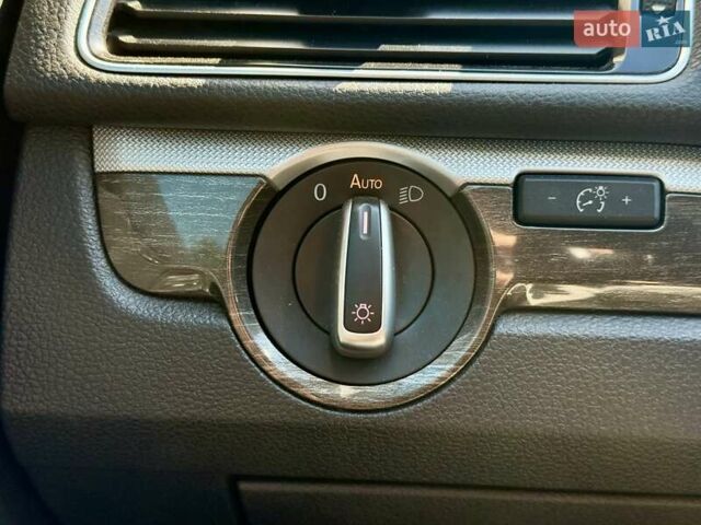 Белый Фольксваген Пассат, объемом двигателя 1.8 л и пробегом 136 тыс. км за 12900 $, фото 21 на Automoto.ua