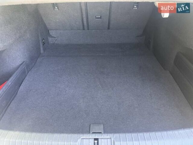 Белый Фольксваген Пассат, объемом двигателя 1.97 л и пробегом 309 тыс. км за 16500 $, фото 13 на Automoto.ua