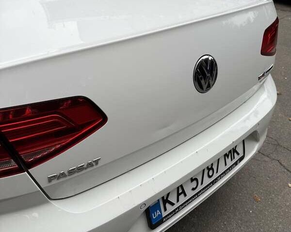 Белый Фольксваген Пассат, объемом двигателя 1.8 л и пробегом 142 тыс. км за 16690 $, фото 8 на Automoto.ua
