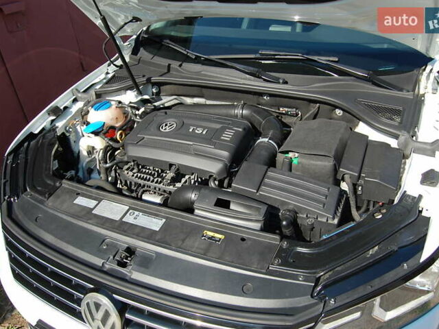 Белый Фольксваген Пассат, объемом двигателя 1.8 л и пробегом 123 тыс. км за 16000 $, фото 40 на Automoto.ua