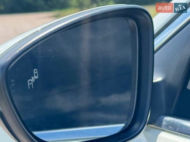 Белый Фольксваген Пассат, объемом двигателя 3.6 л и пробегом 123 тыс. км за 13199 $, фото 35 на Automoto.ua