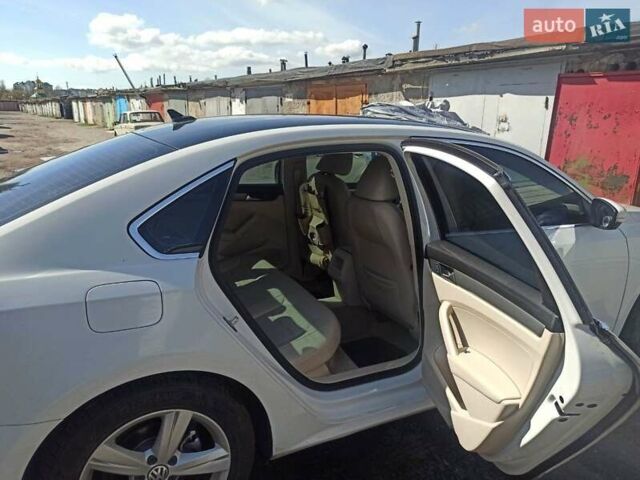 Белый Фольксваген Пассат, объемом двигателя 1.8 л и пробегом 115 тыс. км за 14000 $, фото 10 на Automoto.ua