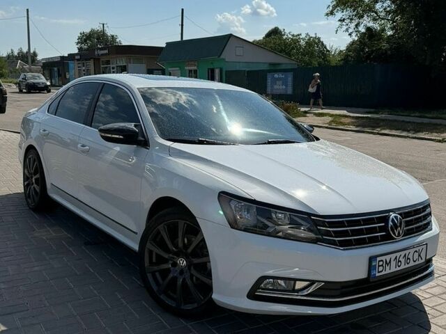 Білий Фольксваген Пассат, об'ємом двигуна 1.8 л та пробігом 130 тис. км за 13300 $, фото 3 на Automoto.ua