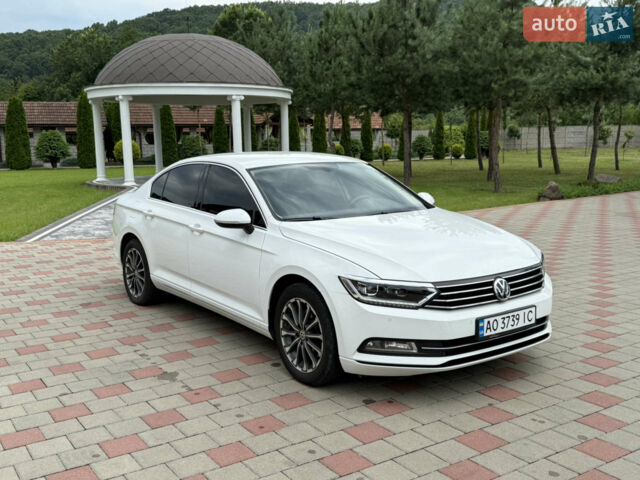 Білий Фольксваген Пассат, об'ємом двигуна 1.8 л та пробігом 184 тис. км за 17999 $, фото 9 на Automoto.ua