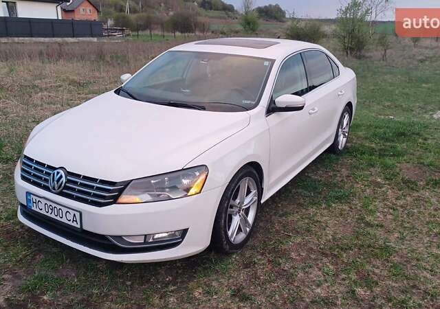 Белый Фольксваген Пассат, объемом двигателя 1.97 л и пробегом 250 тыс. км за 11900 $, фото 5 на Automoto.ua