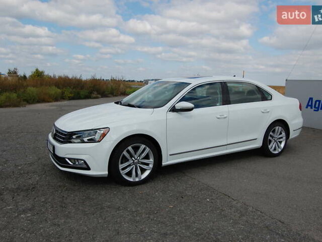 Белый Фольксваген Пассат, объемом двигателя 1.8 л и пробегом 123 тыс. км за 16000 $, фото 34 на Automoto.ua