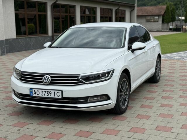 Белый Фольксваген Пассат, объемом двигателя 0 л и пробегом 173 тыс. км за 15999 $, фото 2 на Automoto.ua