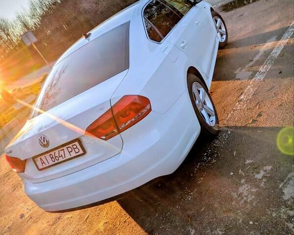 Білий Фольксваген Пассат, об'ємом двигуна 1.8 л та пробігом 190 тис. км за 9500 $, фото 8 на Automoto.ua