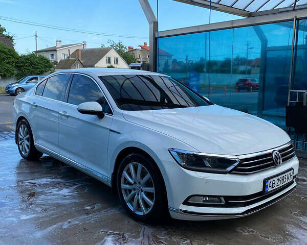 Белый Фольксваген Пассат, объемом двигателя 1.97 л и пробегом 239 тыс. км за 18000 $, фото 7 на Automoto.ua