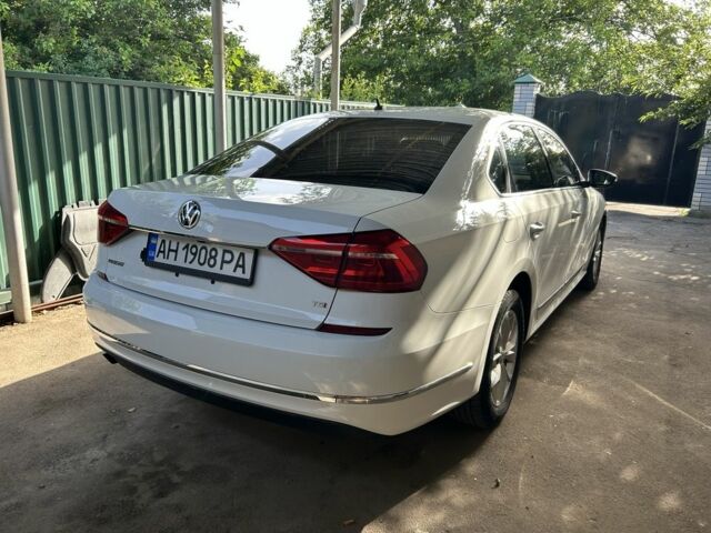 Білий Фольксваген Пассат, об'ємом двигуна 1.8 л та пробігом 165 тис. км за 12800 $, фото 2 на Automoto.ua