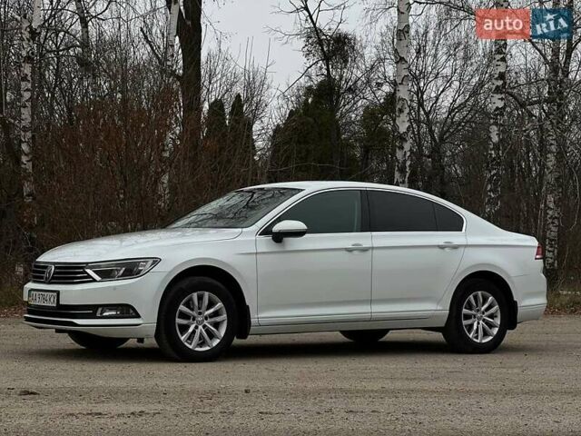Білий Фольксваген Пассат, об'ємом двигуна 1.8 л та пробігом 147 тис. км за 12700 $, фото 18 на Automoto.ua