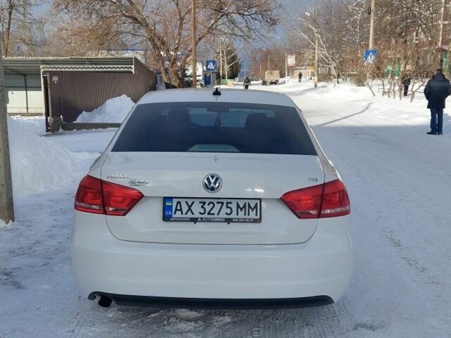 Білий Фольксваген Пассат, об'ємом двигуна 0.18 л та пробігом 220 тис. км за 12000 $, фото 17 на Automoto.ua