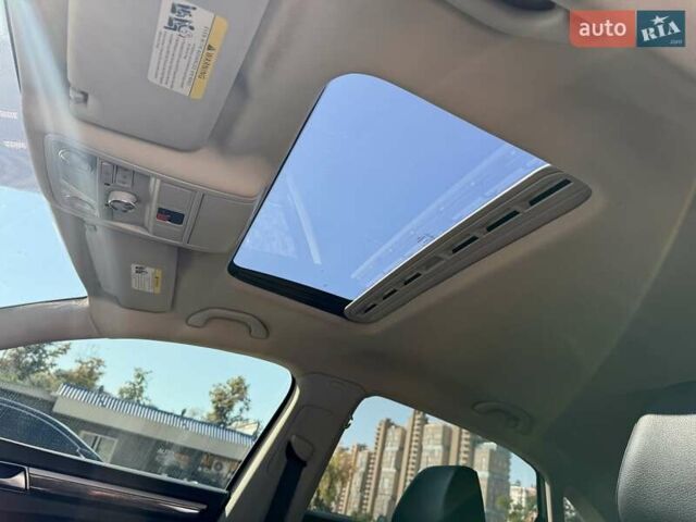 Белый Фольксваген Пассат, объемом двигателя 1.8 л и пробегом 136 тыс. км за 12900 $, фото 24 на Automoto.ua