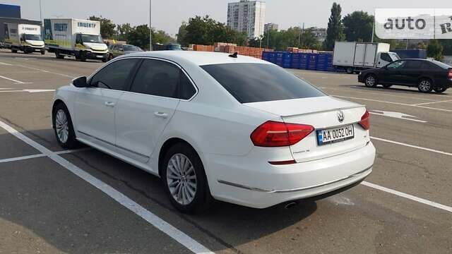 Белый Фольксваген Пассат, объемом двигателя 1.8 л и пробегом 158 тыс. км за 13500 $, фото 2 на Automoto.ua