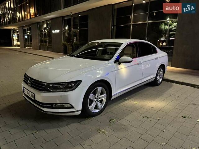Белый Фольксваген Пассат, объемом двигателя 1.97 л и пробегом 261 тыс. км за 16600 $, фото 7 на Automoto.ua