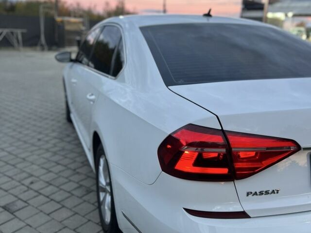 Білий Фольксваген Пассат, об'ємом двигуна 1.8 л та пробігом 138 тис. км за 11900 $, фото 3 на Automoto.ua