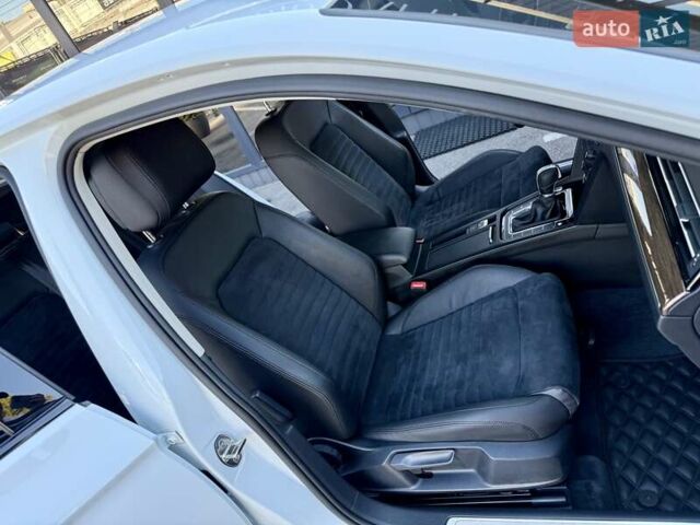 Білий Фольксваген Пассат, об'ємом двигуна 1.97 л та пробігом 174 тис. км за 21500 $, фото 44 на Automoto.ua