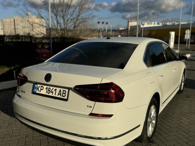 Белый Фольксваген Пассат, объемом двигателя 1.8 л и пробегом 107 тыс. км за 12300 $, фото 5 на Automoto.ua