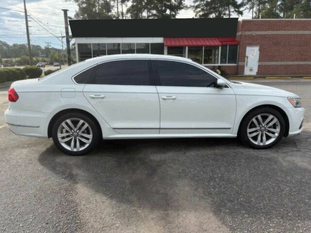 Білий Фольксваген Пассат, об'ємом двигуна 1.8 л та пробігом 77 тис. км за 2600 $, фото 7 на Automoto.ua