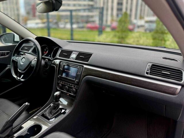 Білий Фольксваген Пассат, об'ємом двигуна 1.8 л та пробігом 107 тис. км за 13400 $, фото 21 на Automoto.ua