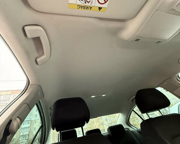 Белый Фольксваген Пассат, объемом двигателя 1.97 л и пробегом 260 тыс. км за 14500 $, фото 16 на Automoto.ua