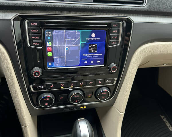 Белый Фольксваген Пассат, объемом двигателя 1.8 л и пробегом 193 тыс. км за 11500 $, фото 30 на Automoto.ua