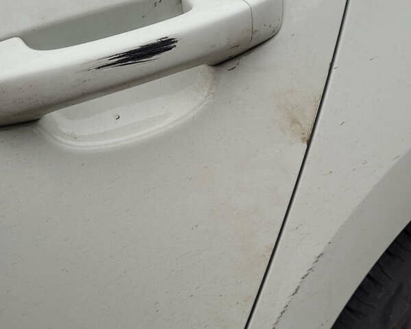 Белый Фольксваген Пассат, объемом двигателя 1.8 л и пробегом 87 тыс. км за 13000 $, фото 11 на Automoto.ua