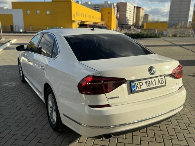 Белый Фольксваген Пассат, объемом двигателя 1.8 л и пробегом 107 тыс. км за 12300 $, фото 7 на Automoto.ua