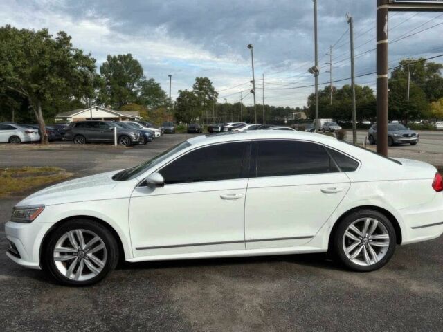 Білий Фольксваген Пассат, об'ємом двигуна 1.8 л та пробігом 77 тис. км за 2600 $, фото 3 на Automoto.ua