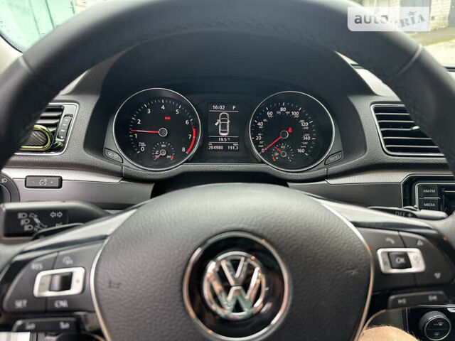 Белый Фольксваген Пассат, объемом двигателя 1.8 л и пробегом 216 тыс. км за 12699 $, фото 20 на Automoto.ua