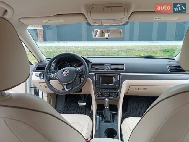 Белый Фольксваген Пассат, объемом двигателя 1.8 л и пробегом 161 тыс. км за 13499 $, фото 21 на Automoto.ua