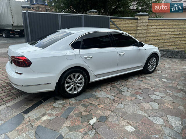 Білий Фольксваген Пассат, об'ємом двигуна 1.8 л та пробігом 36 тис. км за 15500 $, фото 3 на Automoto.ua