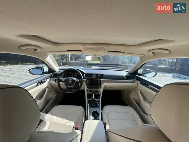 Белый Фольксваген Пассат, объемом двигателя 1.8 л и пробегом 199 тыс. км за 10700 $, фото 19 на Automoto.ua