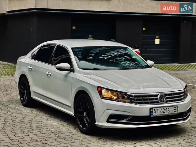 Білий Фольксваген Пассат, об'ємом двигуна 1.8 л та пробігом 214 тис. км за 11700 $, фото 2 на Automoto.ua