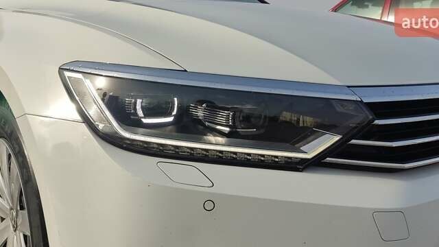 Білий Фольксваген Пассат, об'ємом двигуна 1.97 л та пробігом 270 тис. км за 19900 $, фото 4 на Automoto.ua