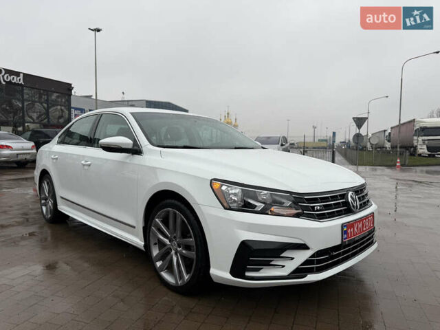 Белый Фольксваген Пассат, объемом двигателя 1.8 л и пробегом 147 тыс. км за 12399 $, фото 9 на Automoto.ua