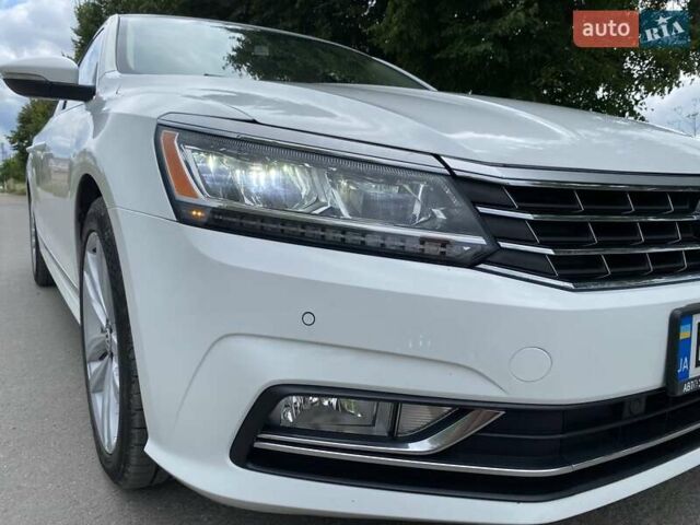 Білий Фольксваген Пассат, об'ємом двигуна 1.8 л та пробігом 118 тис. км за 15700 $, фото 23 на Automoto.ua