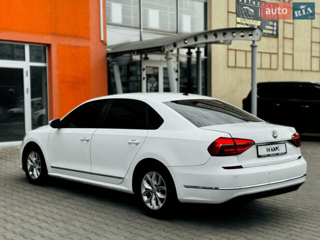 Белый Фольксваген Пассат, объемом двигателя 1.8 л и пробегом 205 тыс. км за 9100 $, фото 2 на Automoto.ua