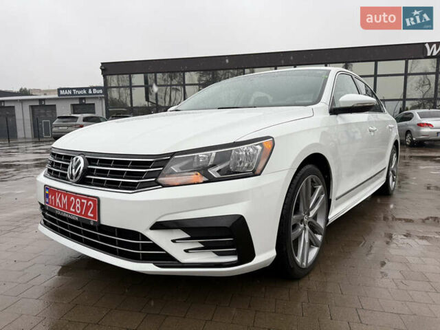 Белый Фольксваген Пассат, объемом двигателя 1.8 л и пробегом 147 тыс. км за 12399 $, фото 8 на Automoto.ua