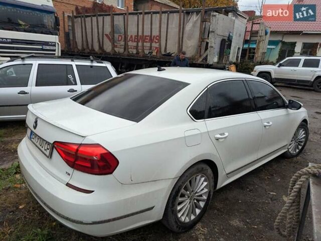 Білий Фольксваген Пассат, об'ємом двигуна 1.8 л та пробігом 101 тис. км за 13500 $, фото 10 на Automoto.ua