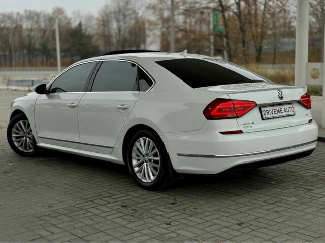 Белый Фольксваген Пассат, объемом двигателя 1.8 л и пробегом 165 тыс. км за 12199 $, фото 6 на Automoto.ua