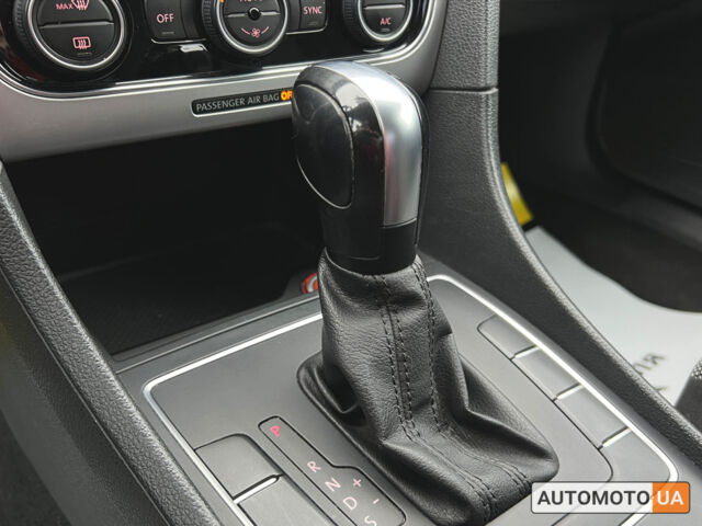 Белый Фольксваген Пассат, объемом двигателя 1.8 л и пробегом 118 тыс. км за 13700 $, фото 12 на Automoto.ua