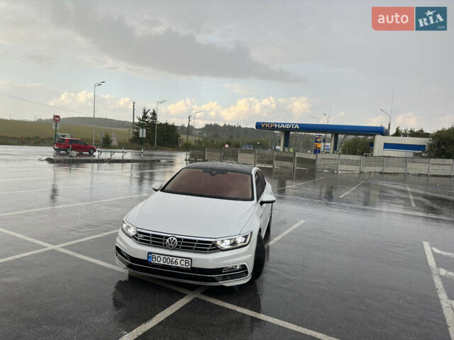 Белый Фольксваген Пассат, объемом двигателя 1.97 л и пробегом 206 тыс. км за 25000 $, фото 4 на Automoto.ua