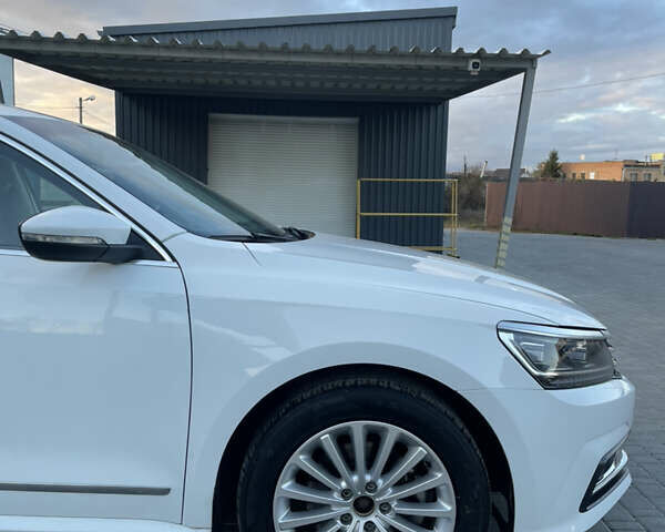 Белый Фольксваген Пассат, объемом двигателя 0 л и пробегом 38 тыс. км за 15600 $, фото 9 на Automoto.ua