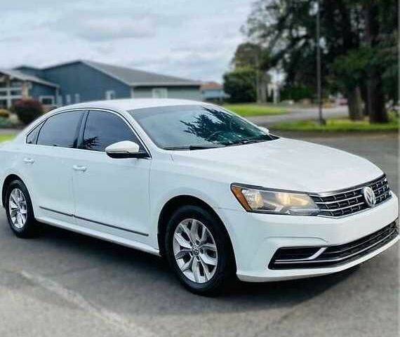 Білий Фольксваген Пассат, об'ємом двигуна 1.8 л та пробігом 90 тис. км за 8000 $, фото 2 на Automoto.ua