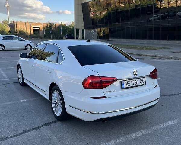 Білий Фольксваген Пассат, об'ємом двигуна 1.8 л та пробігом 118 тис. км за 13300 $, фото 5 на Automoto.ua