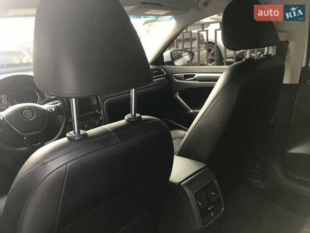 Белый Фольксваген Пассат, объемом двигателя 1.8 л и пробегом 87 тыс. км за 13000 $, фото 3 на Automoto.ua